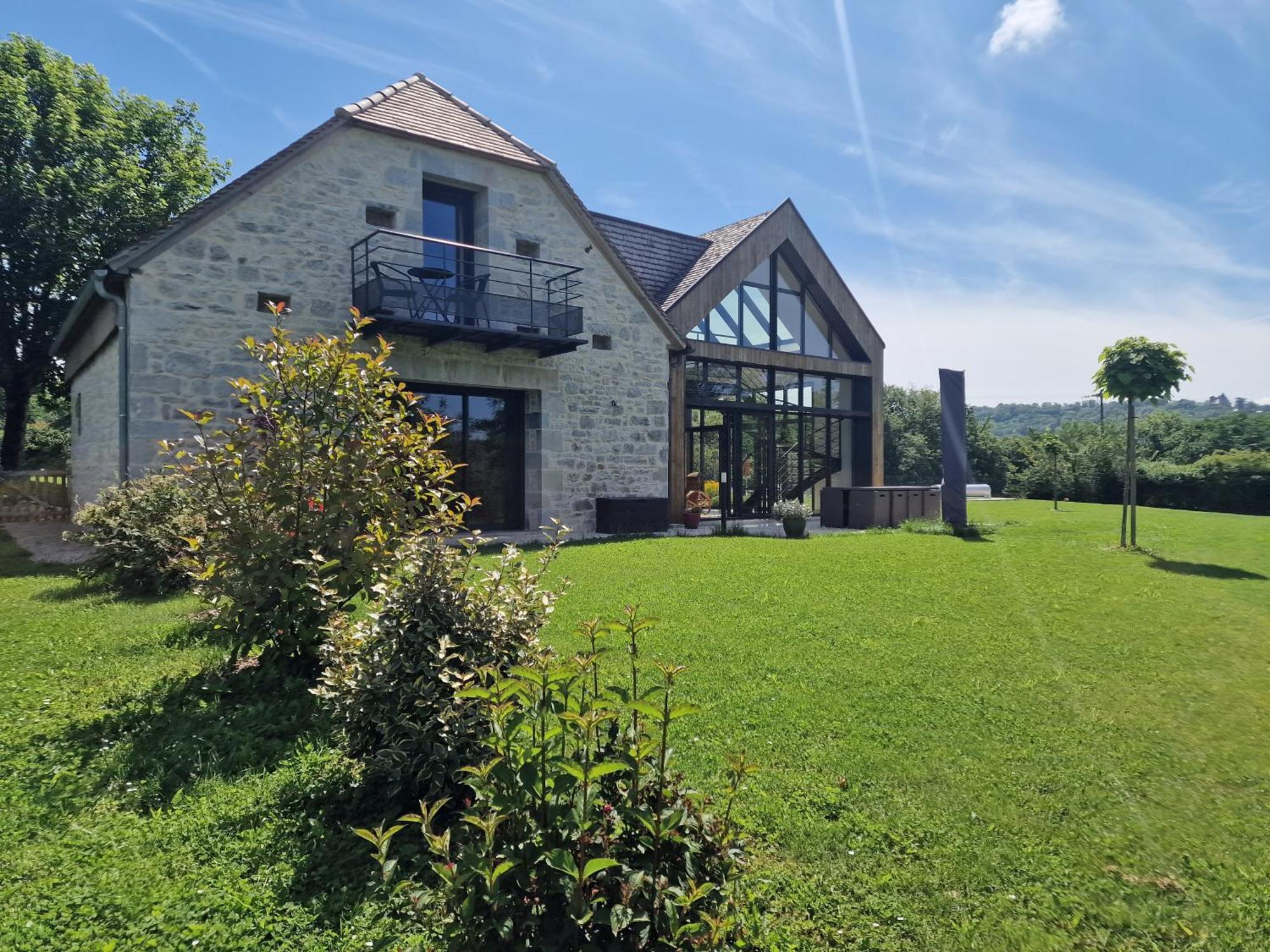 Allee Des Noyers Saint-Michel-de-Bannieres Exterior photo